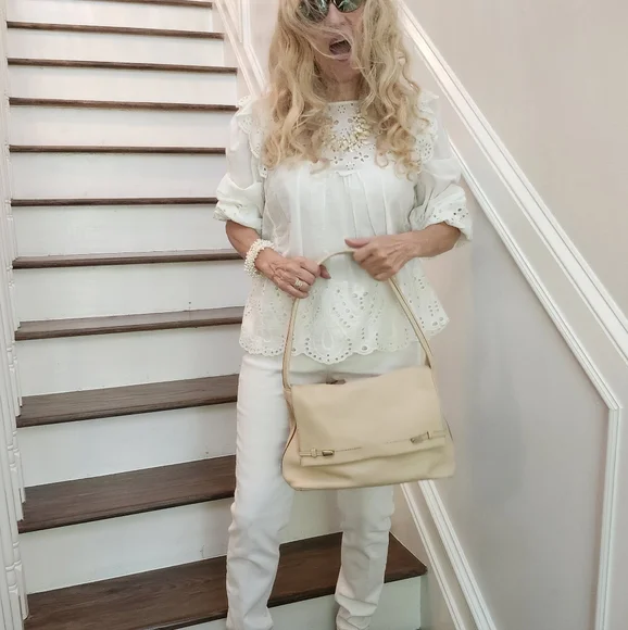 Robert Pietri Excellent Condition Elegant Tan Leather HOBO Shoulder Bag, $125 - Picture 7 of 14